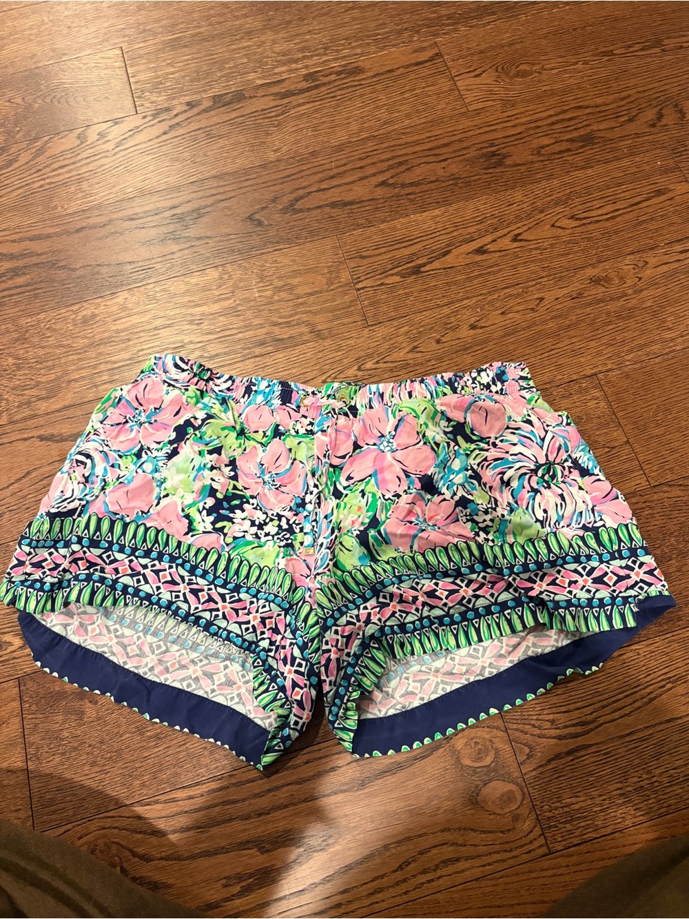 Lily Pulitzer Floral Print Women’s Shorts in Pink & Navy